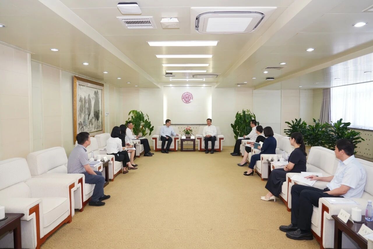 中国民生银行天津分行党委书记、行长一行来访