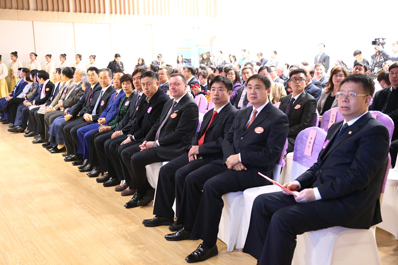 B37R6022_副本.jpg B37R6022_副本.jpg